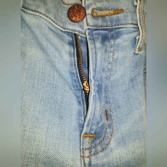 J.Crew Toothpick Cotton Stretch Mid-Rise Jeans. - Picture 6 of 11
